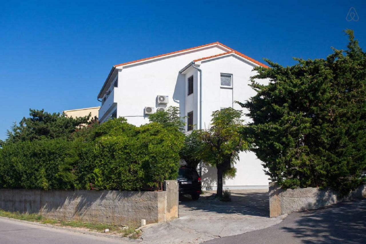 Guest House Mazuth II Banjol المظهر الخارجي الصورة